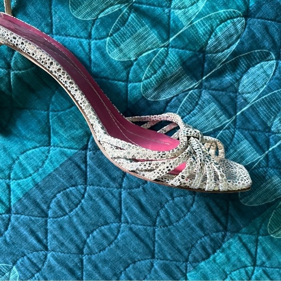 Kate Spade New York Lolita Platinum Speckled Leather Ankle Strap Sandals Sz 10B - Picture 15 of 16